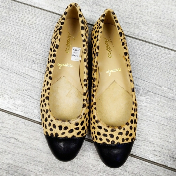 NEW-TROTTERS WM 6 & 7  CHEETAH PRINT LTHR CAP SHOE - Picture 5 of 10